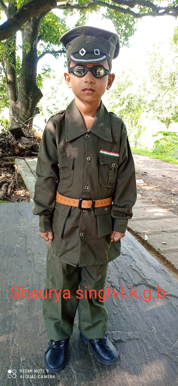  FANCY DRESS COMPETITION-LKG-B